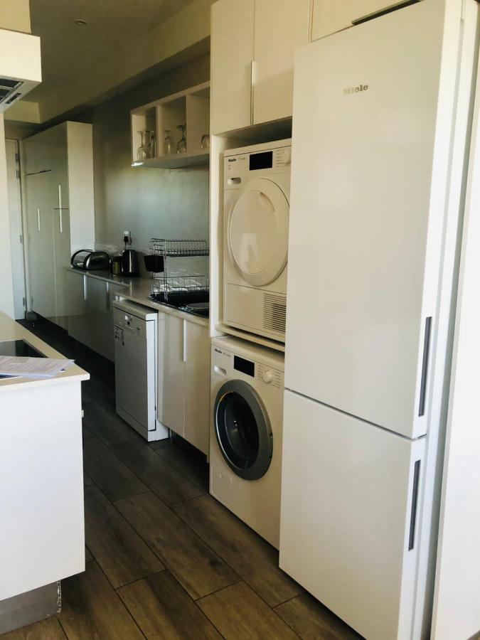 The Regency Hotel Apartment Претория Екстериор снимка